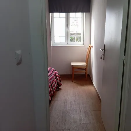 Проживание в семье Hospedagem T2 Covilha Ковильян