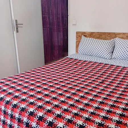 Проживание в семье Hospedagem T2 Covilha Ковильян